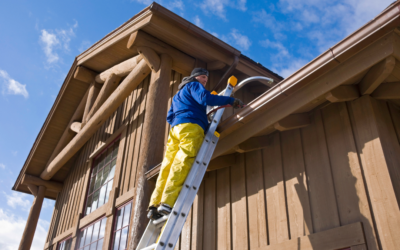 10 Common Mistakes People Make with Ladders While Cleaning Gutters