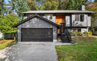 Is Your Garage Door in Good Shape? Here’s a Simple Maintenance Checklist