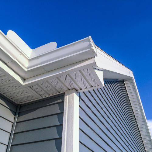 Vinyl, Wood, or Fiber Cement: Which Siding Repair Lasts the Longest?