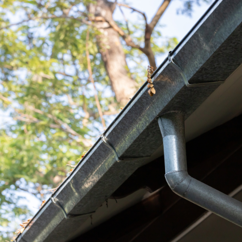 The Materials Used for Seamless Gutters and Which One Is Best for Your Home